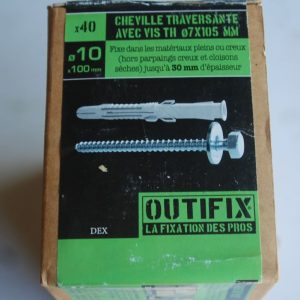 40 Chevilles traversantes 10x100mm. avec tirefonds TH D.7 x 105mm. et rondelles OUTIFIX